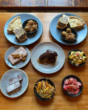 Charger l'image dans la galerie, Boîte de Noël des Glacis - Pour 2 personnes